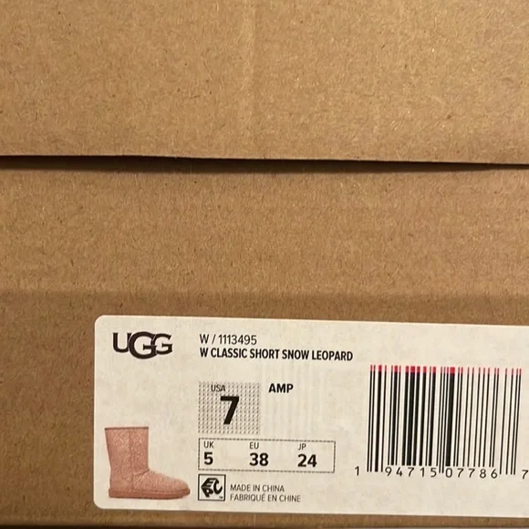 🌴🔆UGG- BROWN CLASSIC SHORT SNOW LEOPARD BOOTS🔆🌴 - Picture 16 of 16